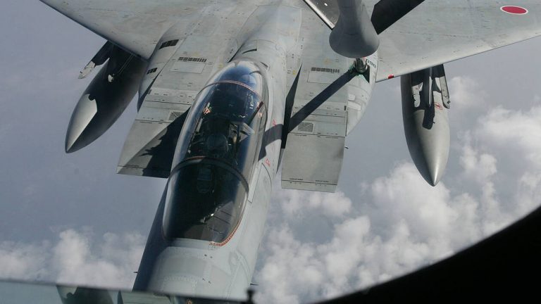 Αμερικανικό μαχητικό F-15 κατέπεσε στη Βόρεια Θάλασσα – Έρευνες για τον πιλότο