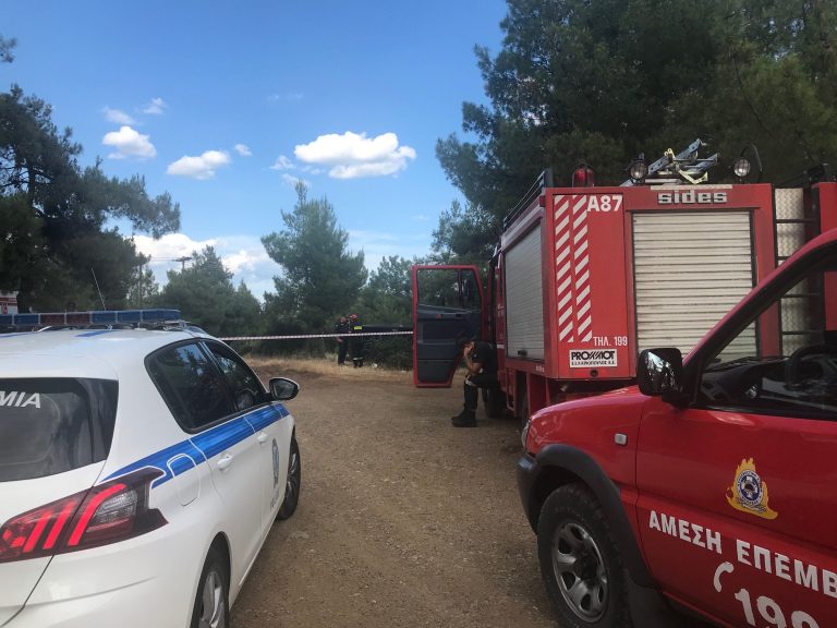 ΣΟΚ Πυροσβέστης αυτοκτόνησε με αλυσοπρίονο μπροστά σε συνάδελφό του στην Λαμία.