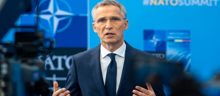 Γ. Στόλτενμπεργκ: «Συζητάμε συνεργασία με την ΕΕ για την επιχείρηση “Ειρήνη”»