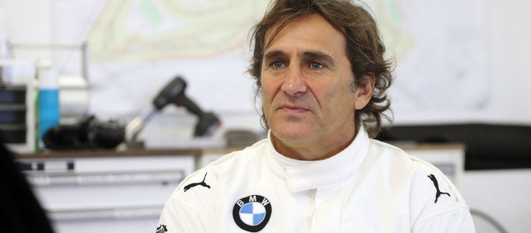 Σε κρίσιμη κατάσταση ο πρώην οδηγός της Formula 1 Alex Zanardi – Συγκρούστηκε με φορτηγό