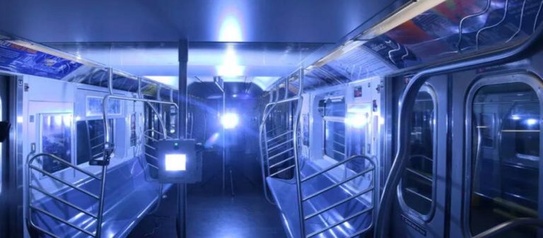 Νέα Υόρκη: Οι λάμπες που «σκοτώνουν» τον κορωνοϊό – Οταν το είχε πει ο Ν.Τραμπ «είχαν πέσει να τον φάνε»