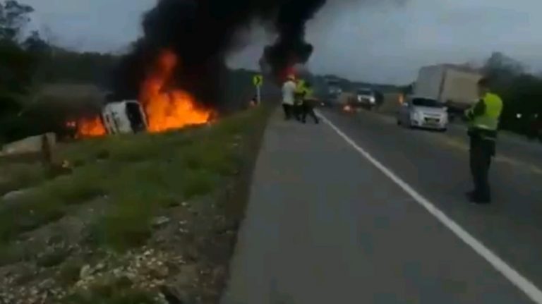 Κολομβία: Επτά νεκροί και δεκάδες τραυματίες από έκρηξη βυτιοφόρου