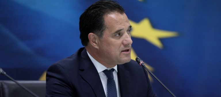 Η κυβέρνηση εγκαταλείπει την Αγία Σοφία – Α.Γεωργιάδης: «Και τι θέλετε να κάνουμε, να στείλουμε τεθωρακισμένα;» (βίντεο)