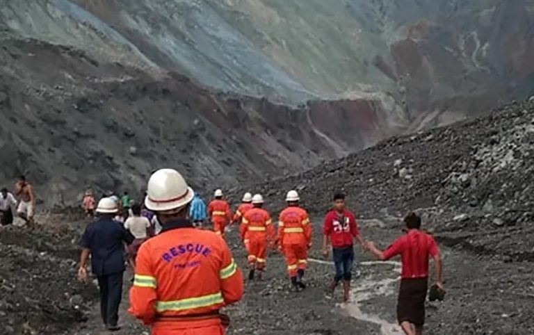 Μιανμάρ: Τραγωδία με πάνω από 100 νεκρούς ανθρακωρύχους από κατολίσθηση