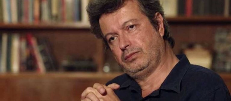 Π.Τατσόπουλος: «Σιγά την τρομερή ζωή ζούμε για να μας ελέγχουν με τσιπάκι» – Τι είπε για «ψεκασμένους»