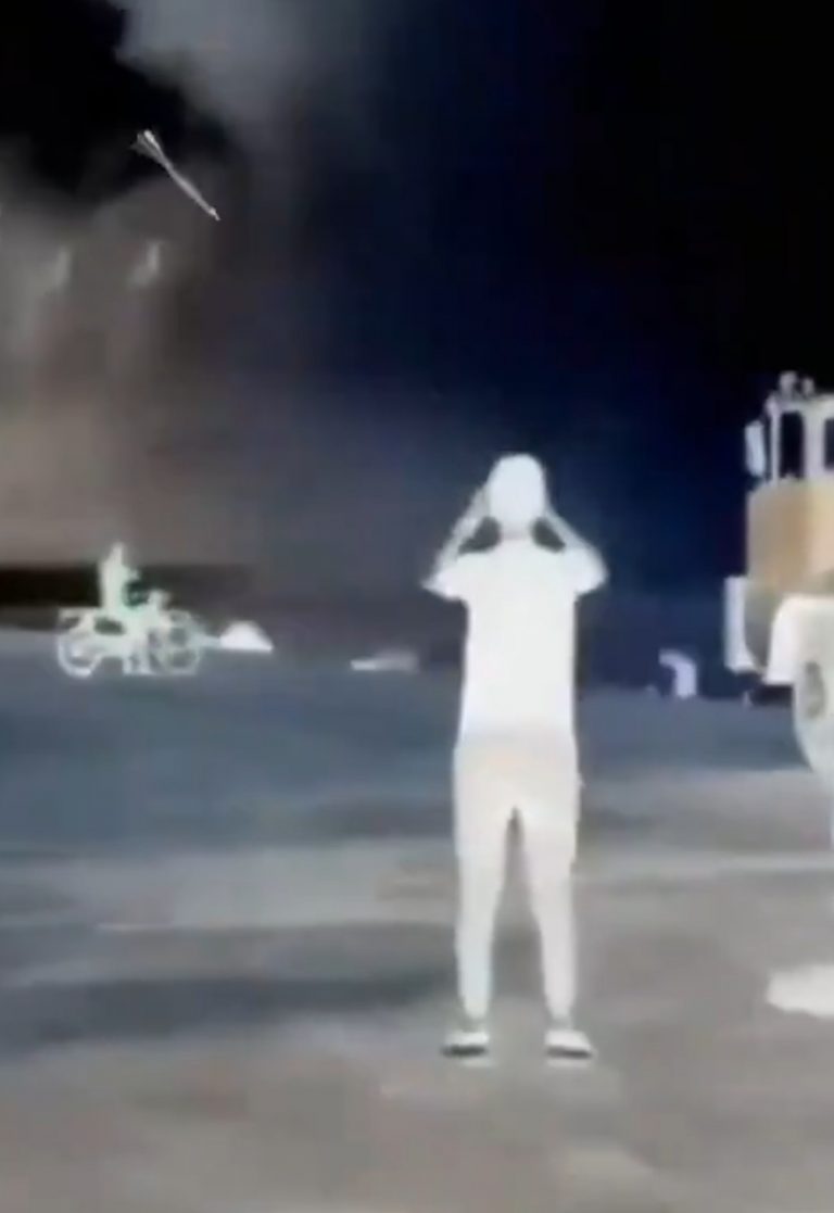 ΝΑ ΔΟΎΜΕ ΑΝ ΣΉΜΕΡΑ ΟΙ ΔΗΜΟΣΙΟΓΡΑΦΆΡΕΣ ΤΟΥ ΣΚΑΪ ΣΑΣ ΔΕΊΞΟΥΝ ΤΗΝ ΘΕΡΜΟΠΥΡΗΝΙΚΉ ΕΠΊΘΕΣΗ ΣΤΗ ΒΗΡΥΤΌ;