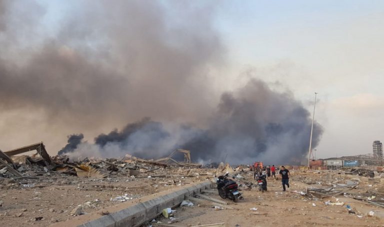 Λίβανος: Ισχυρή έκρηξη στο λιμάνι της Βηρυτού- Φόβοι για πολλά θύματα