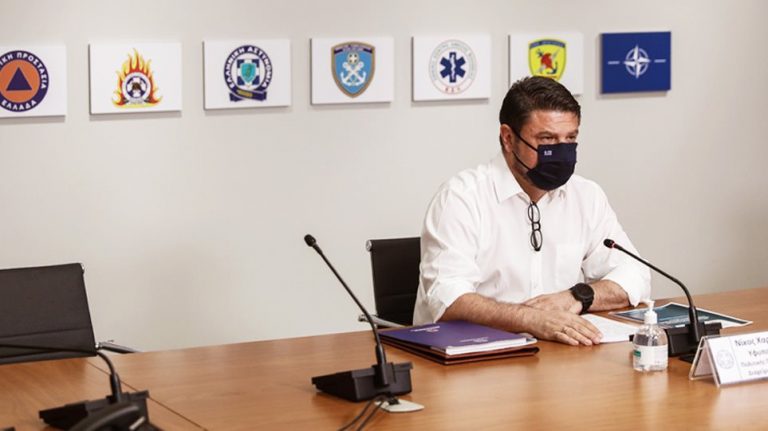 Ο κύριος ΠΠΠ να μας δώσει από τις μίζες για να κάτσουμε όσο θέλει στο σπίτι μας