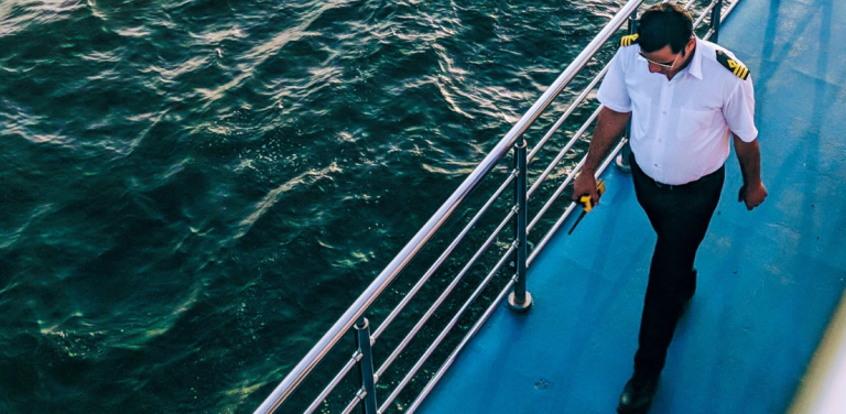 Σύγκρουση φορτηγού πλοίου και πετρελαιοφόρου ανοικτά της Σανγκάης με 14 αγνοούμενους