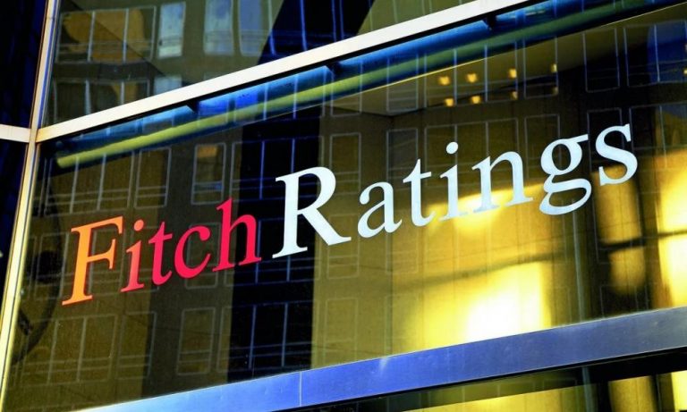 Καταρρέει η οικονομία της Τουρκίας: Ο Fitch υποβάθμισε σε αρνητικές τις προοπτικές 20 τουρκικών τραπεζών