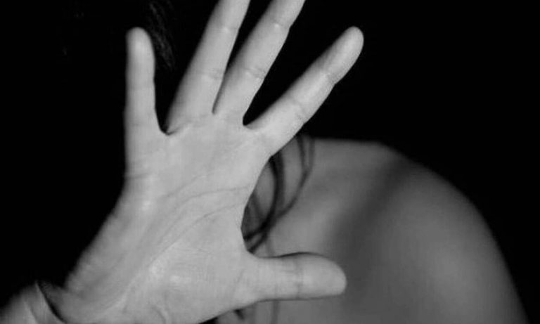 Άγρια δολοφονία: Την βίασαν 11 άνδρες και την πέταξαν από τον 6ο όροφο