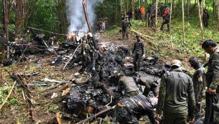 Συνετρίβη ελικόπτερο έρευνας και διάσωσης S-76 των Φιλιππίνων