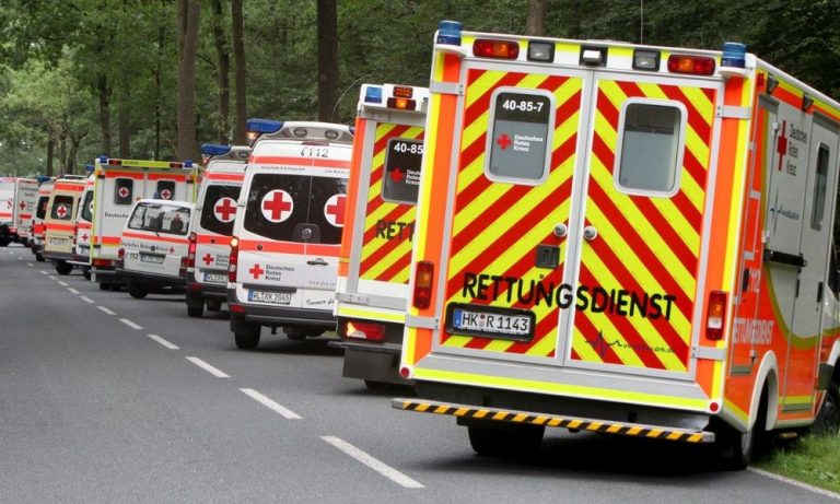 Γερμανία: Αυτοκίνητο έπεσε πάνω σε πεζούς στο Κέμπεν – Πληροφορίες για νεκρό