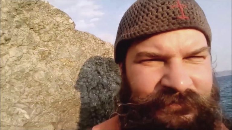 Η ΓΕΛΙΑ ΠΑΓΚΌΣΜΙΑ ΚΟΙΝΩΝΊΑ ΤΩΝ ΑΝΘΡΩΠΩΝ