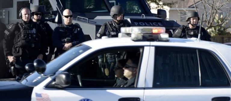 Οι μάσκες τρελαίνουν τον κόσμο στις ΗΠΑ – Μαχαίρωσε 27 φορές φύλακα καταστήματος επειδή της ζήτησε να φορέσει μάσκα!