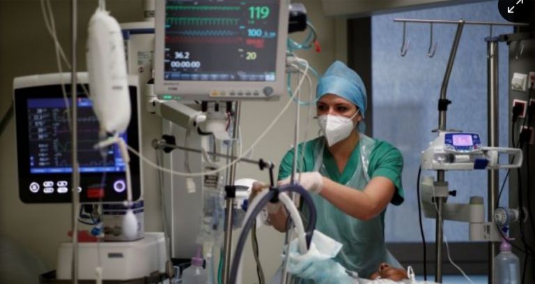 Κοροναϊός : 2.013 νέα κρούσματα και 101 θάνατοι το τελευταίο 24ωρο – Στους 607 οι διασωληνωμένοι