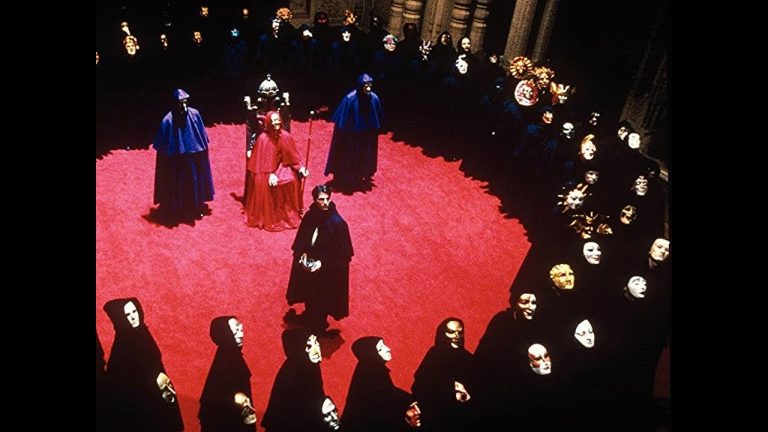 Κοιτάζοντας μερικά ενωμένα κομμάτια