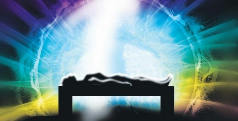 ΠΡΟΩΡΗ ΑΝΑΣΤΑΣΗ ΝΕΚΡΩΝ ΨΗΦΟΦΟΡΩΝ ΠΟΥ ΚΑΙ ΝΕΚΡΟΙ ΕΨΗΦΙΣΑΝ ΣΤΙΣ ΗΠΑ! ΤΑ ΣΤΑΤΙΣΤΙΚΑ!