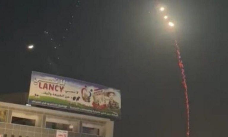 Βαγδάτη: Επίθεση στην πρεσβεία των ΗΠΑ – Βγαίνουν αληθινοί οι φόβοι για αντίποινα;