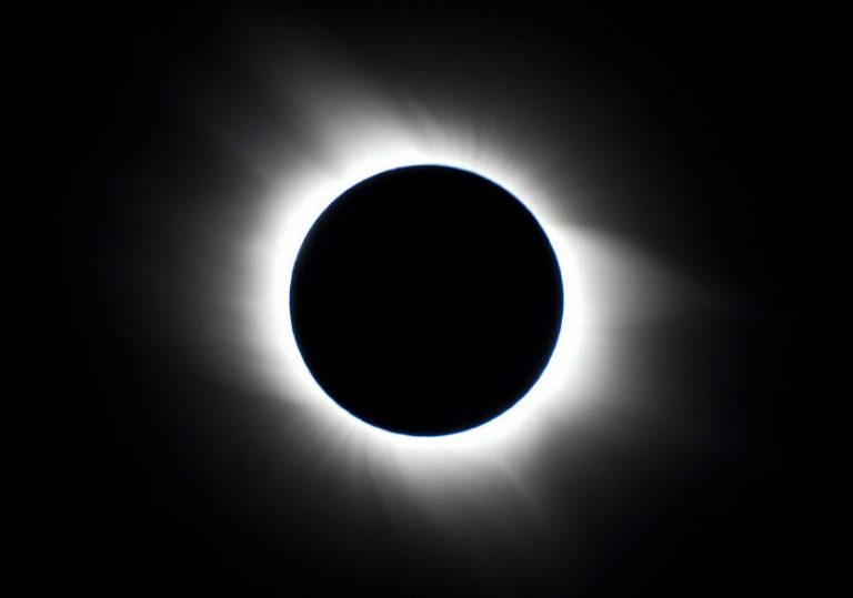 Ολική Έκλειψη της Google για μερικές ώρες στο GREAT RE-SET, "Όπως πάνω έτσι και κάτω" για να μαθαίνετε τους νόμους