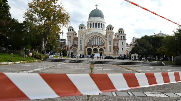 Η κυβερνητική παρέα της «Αριστείας» και ο… αδιάβαστος Υπουργός Προ. Πο., με τη συμπεριφορά τους συνεχίζουν να υποτιμούν τη νοημοσύνη του ελληνικού λαού..