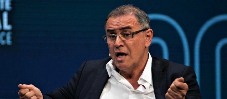 Δήλωση ΣΟΚ από διάσημο Αμερικανό οικονομολόγο! «Από το τέλος του 2021 όσοι έκαναν το εμβόλιο της Pfizer θα αρχίσουν να έχουν επικίνδυνες συμπεριφορές»!