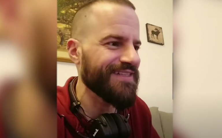 Τσακώνονται οι νεοταξιτες influencers