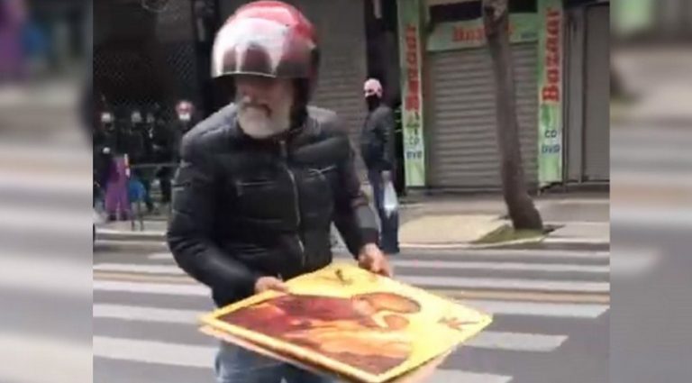 Σε πνευματική αποσύνθεση γονατίζει το Έθνος. Η πηγή της κρίσης.