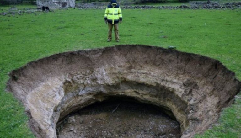 Τρύπες στο έδαφος και ρωγμές στη Νίσυρο -Εγινε αυτοψία, τι έδειξε