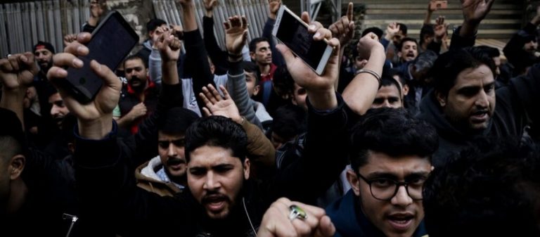 Αναρχισμένοι στην πρίζα. Ο Εωσφορικός στρατός αενάως εργάζεται με ακούραστο ρυθμό, εμείς τι κάνουμε;