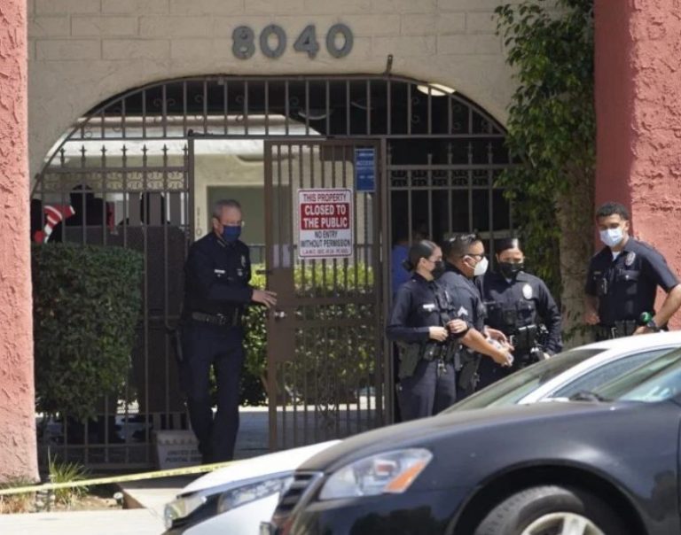 Σοκ στις ΗΠΑ: Τρία μικρά παιδιά βρέθηκαν νεκρά σε διαμέρισμα στο Λος Άντζελες -Συνελήφθη η μητέρα τους