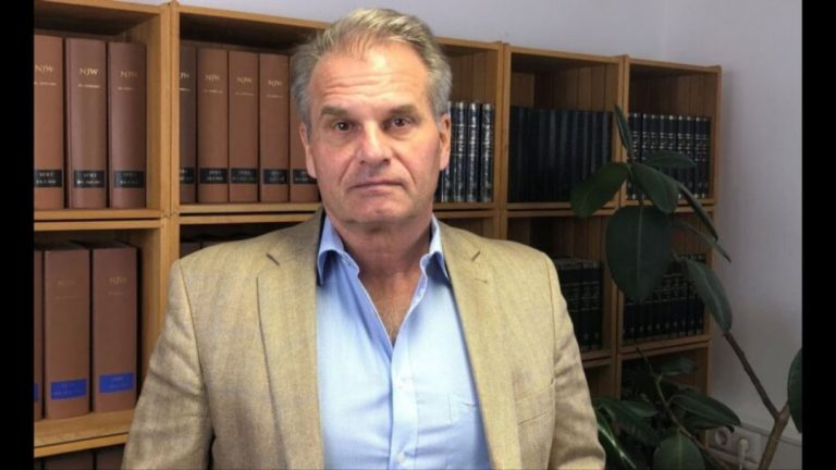 1.000 δικηγόροι και 10.000 γιατροί ενώνονται και υποβάλλουν αγωγή και δίωξη σε ένα «2ο δικαστήριο της Νυρεμβέργης» κατά του σκάνδαλου απάτης του κορωναϊού