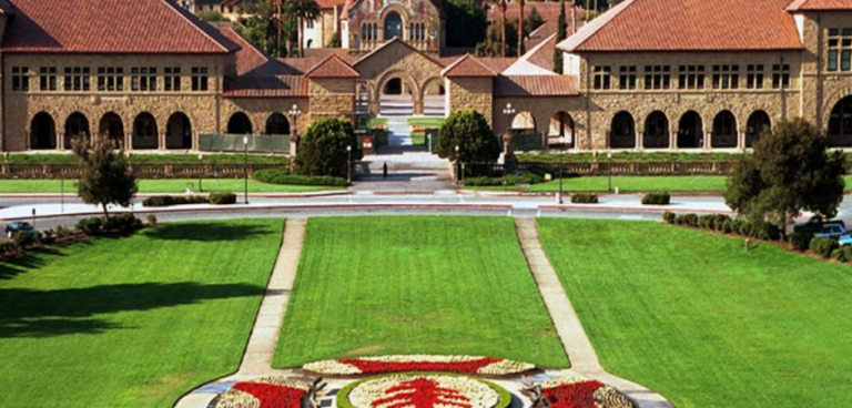 Καθηγητές του Στάνφορντ: Απερίσκεπτο να εμβολιάσουμε τους νέους. Τα ακούνε οι Έλληνες ιατρικοί τσαρλατάνοι του Μητσοτάκη;