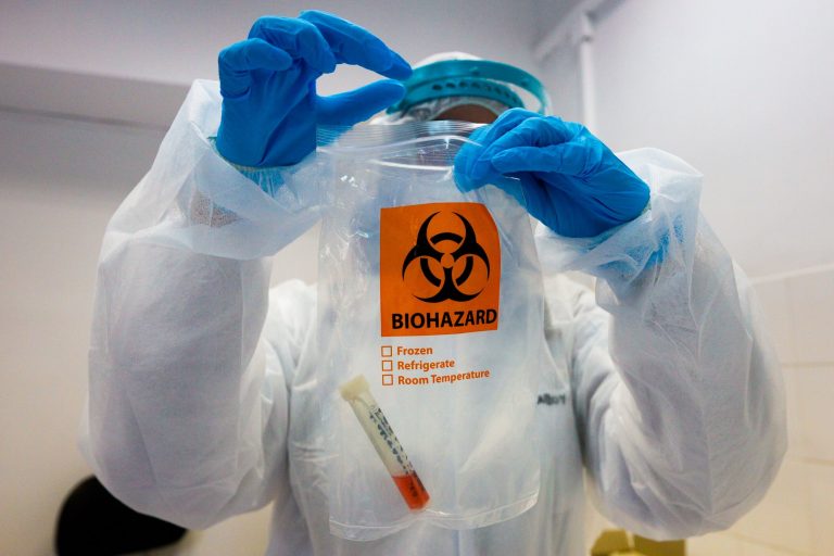 ΤΣΑΜΠΑ ΠΗΓΕ ΤΟ ΤΡΥΠΗΜΑ!!!!! ΥΠΟΠΤΗ ΑΝΑΚΟΙΝΩΣΗ ΤΟΥ ΑΝΑΞΙΟΠΙΣΤΟΥ Π.Ο.Υ. – ΠΑΓΚΟΣΜΙΟ ΣΚΑΝΔΑΛΟ ΜΕ ΤΗΝ ΜΕΤΑΛΛΑΞΗ ΔΕΛΤΑ ΠΟΥ ΠΑΡΑΚΑΜΠΤΕΙ ΤΑ ΕΜΒΟΛΙΑ – ΓΙΑΤΙ ΟΙ ΛΟΙΜΩΞΙΟΛΟΓΟΙ ΔΕΝ ΤΟ ΛΕΝΕ ΞΕΚΑΘΑΡΑ;;;