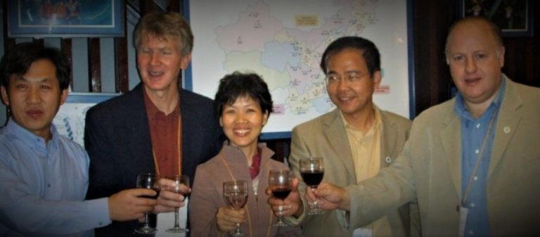 Ομολογία P.Daszak: «Έτσι δημιουργήσαμε τον Covid-19» – Πώς χρηματοδοτήθηκε η έρευνα – Πώς «δραπέτευσε» o ιός (βίντεο)