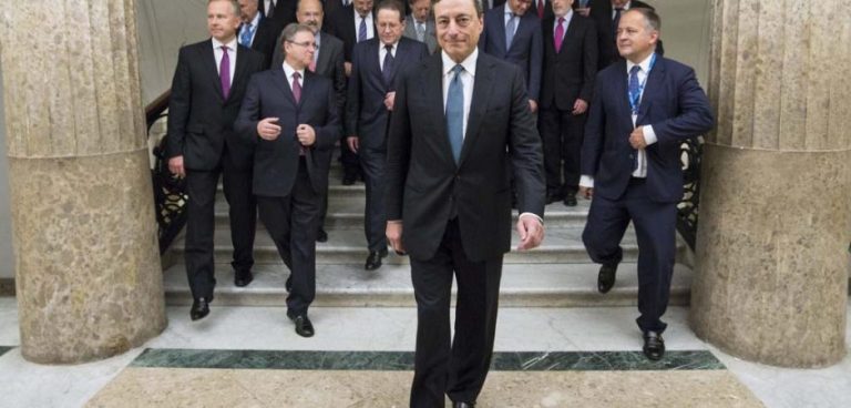 O Mario Draghi στέλνει μήνυμα στο “deep state” της Wuhan ανατινάζοντας τον εμβολιασμό παγκοσμίως, o μυστηριώδης …