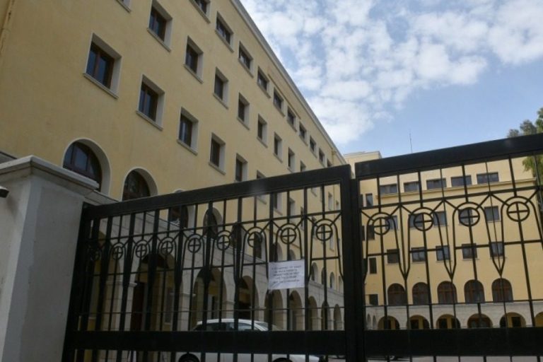 Μοναχός επιτέθηκε κατά Μητροπολιτών με βιτριόλι