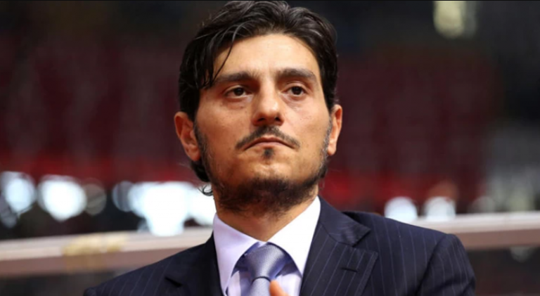 Κεραυνός από Γιαννακόπουλο: «Θα του γ….. ότι έχει και δεν έχει, όποιον ξαναβρίσει τους ανεμβολίαστους»