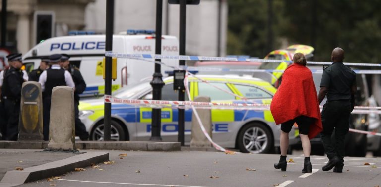 Βρετανία: Συναγερμός για πυροβολισμούς στο Πλίμουθ