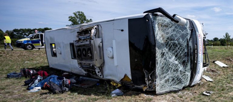 Σύγκρουση λεωφορείου με φορτηγό στο Μάλι – Τουλάχιστον 41 νεκροί και 33 τραυματίες
