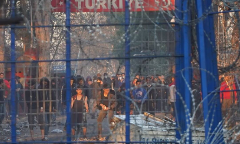 Οι εκτιμήσεις για κύμα 5εκ. Αφγανών «τρόμαξαν» την Αθήνα! Θωρακίζονται Έβρος και νησιά, αλλά θα είναι αυτό αρκετό;