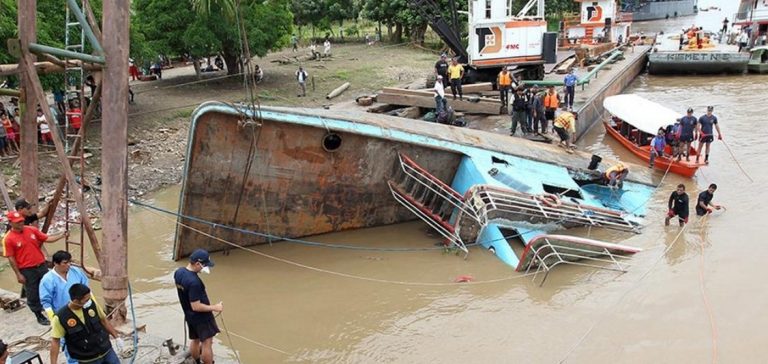 Τραγωδία στο Περού – Στους 11 οι νεκροί από σύγκρουση πλοίων σε ποταμό