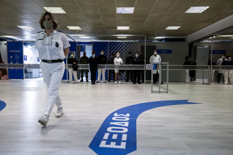 Καταγγελία ΒΟΜΒΑ: «Συγκάλυψη των παρενεργειών που προκαλούν τα mRNA εμβόλια» – Διαχωρίζει την θέση του το Σωματείο Εργαζομένων Νοσοκομείου Ρεθύμνου