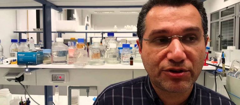 «Βόμβες» Κ.Πουλά: «Κατασκευασμένος ο κορωνοϊός – Συμμετείχαν Έλληνες επιστήμονες στα πειράματα»