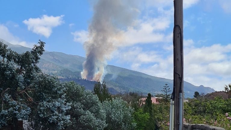 Ισπανία: Νέες ακυρώσεις πτήσεων λόγω της έκρηξης του ηφαιστείου στη νήσο Λα Πάλμα