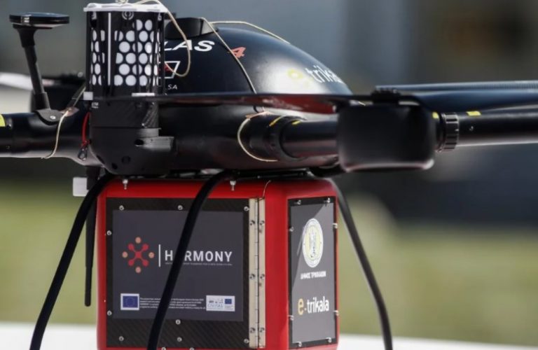 Στα Τρίκαλα ξεκίνησαν παραδόσεις φαρμακευτικού υλικού με drone! «Δεν είναι επιστημονική φαντασία»