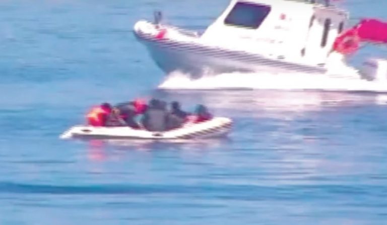 Πώς η τουρκική ακτοφυλακή στέλνει μετανάστες στη Λέσβο – Νέα ντοκουμέντα
