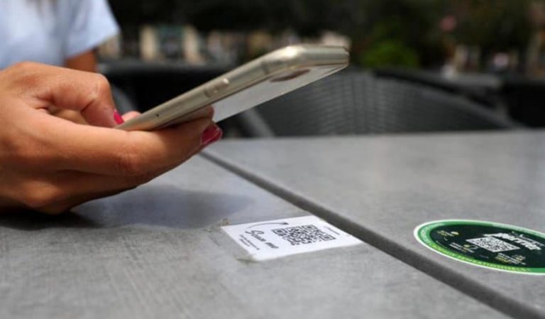 Χωρίς QR στο ψύχος το εξώτερον.. οι ανεμβολίαστοι!