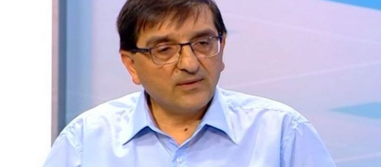 Ε.Σωτηριάδης: «Πρέπει να εξεταστούν οι αιτίες της αυξημένης θνησιμότητας – Παραπλάνηση ότι πρέπει να εμβολιαστούν όλοι»