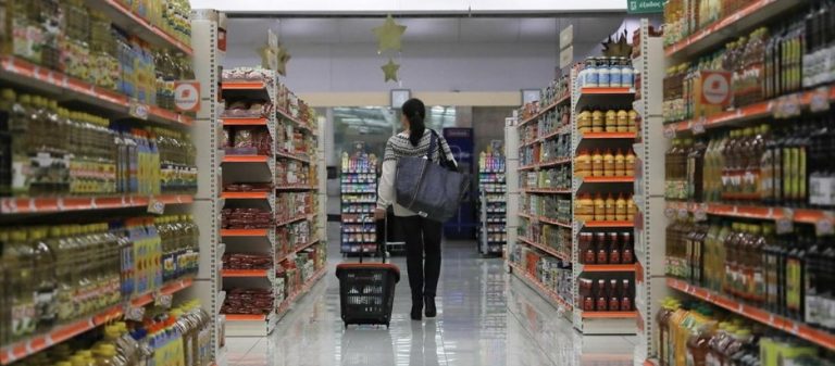 Αμερικανός οικονομολόγος: «Συγκεντρώστε τρόφιμα για τα επόμενα 1-2 χρόνια» – Έρχεται οικονομική Αποκάλυψη